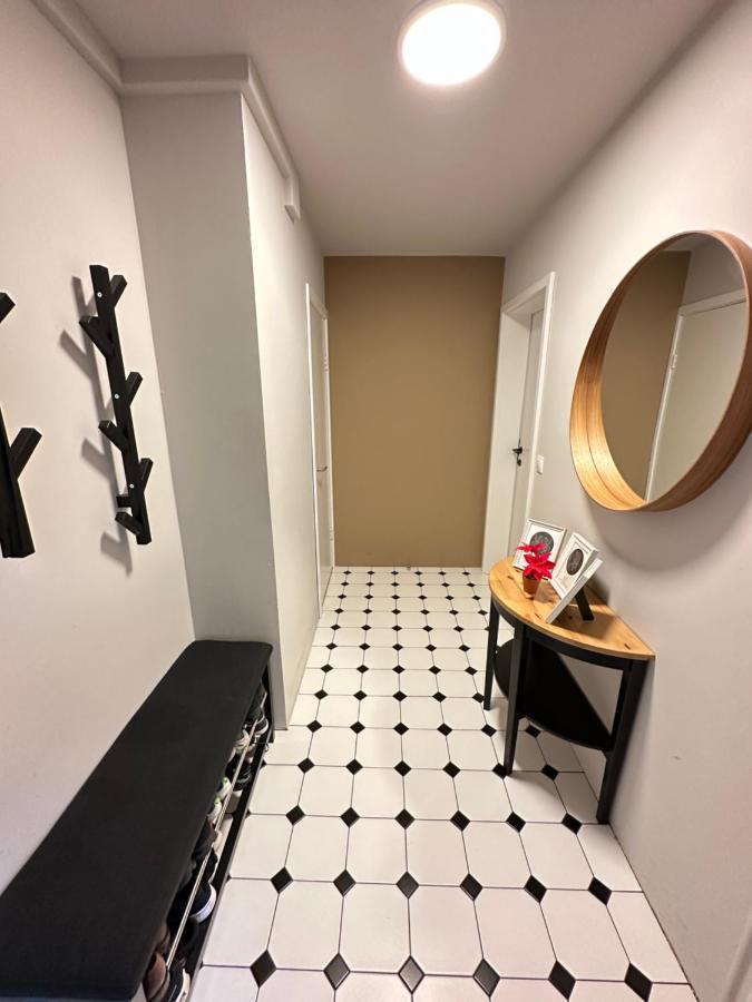 Spacious And Family Friendly Apartment In Kopavogur Reykjavík Eksteriør billede